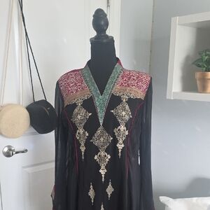 2 Piece Black and Gold Gorget Embroidered Kameez With Chifon Duppata - M